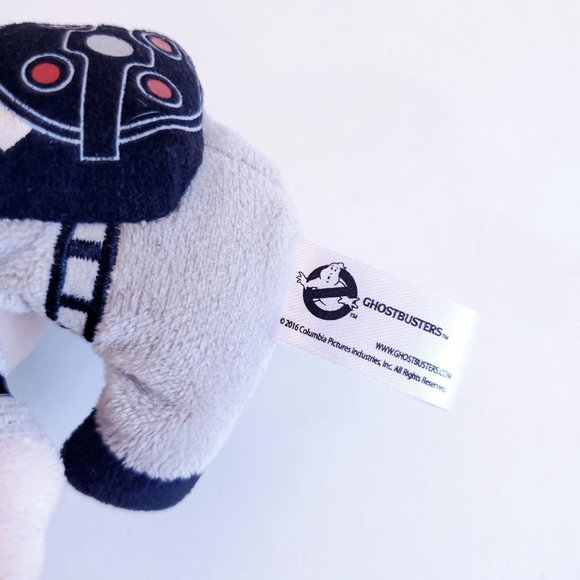 Funko Mopeez Ghostbusters Dr. Egon Spengler Plush - Picture 6 of 7